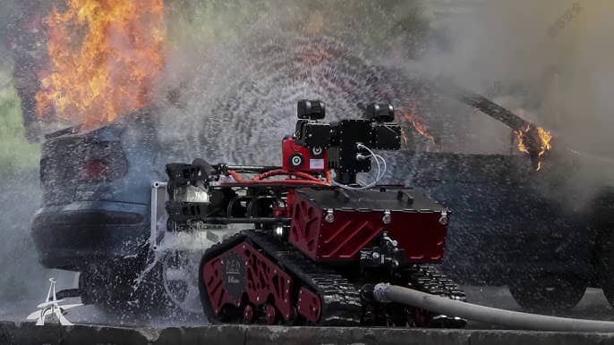 小型火情侦查系统在城市消防与森林防火中的成功应用案例解析