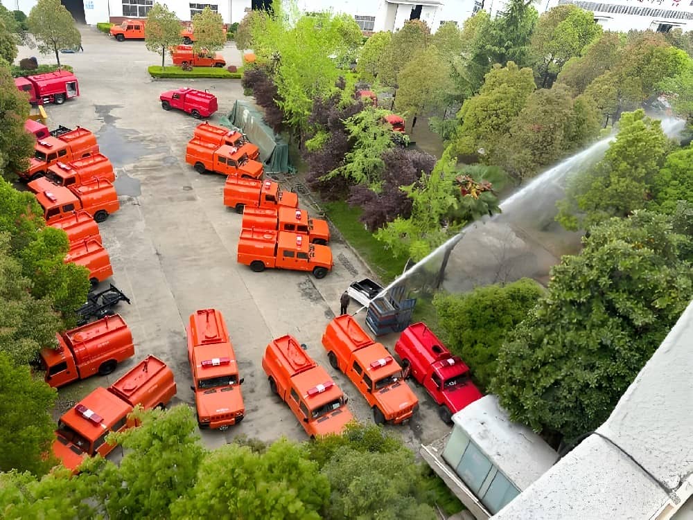 高压喷雾车,消防灭火的“水雾战车”