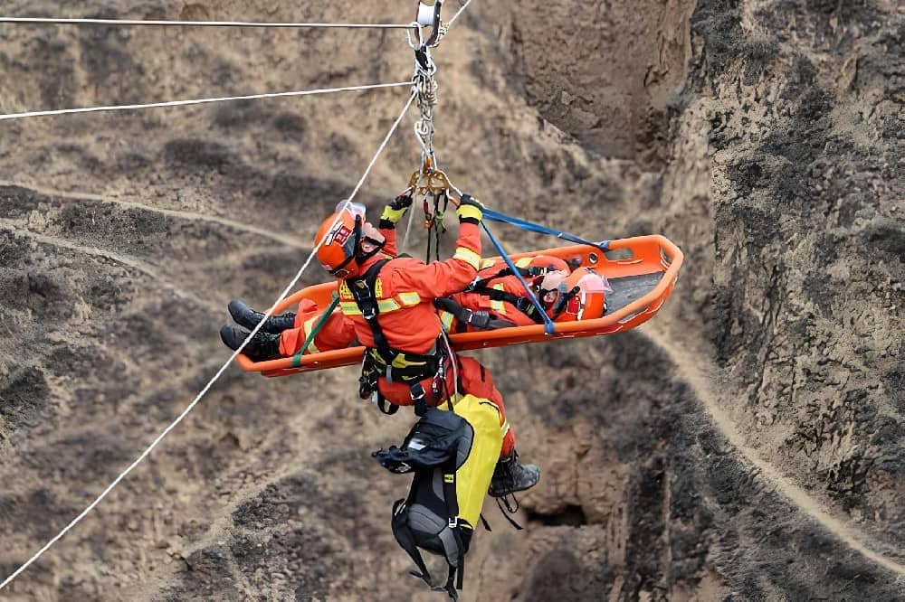 绳索救援系统，精准救援，安全保障