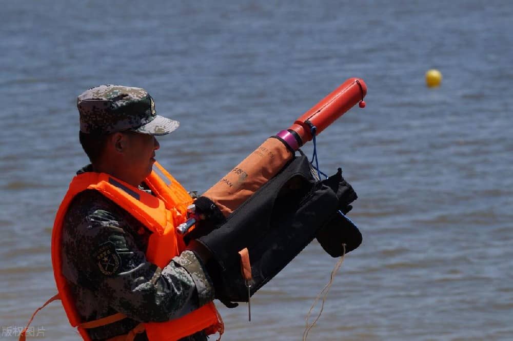 救生抛投器，小巧轻便，救生能力却不容小觑