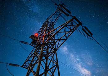 太阳能航空障碍灯_绿色能源驱动_航空安全守护专家