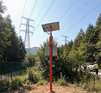 输电线路林区防火智能监控杆：让火情早发现，让输电更安全