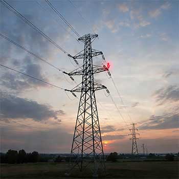 节能降耗不打折，安全警示不缺位｜太阳能航空障碍灯