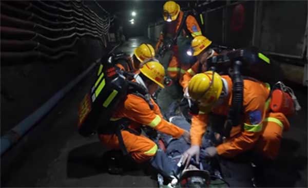 矿区巡检不再“孤军奋战”，智能头盔全程守护